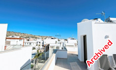 5 bedroom furnished house with swimming pool to rent in Oroklini