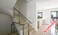 5 bedroom furnished house with swimming pool to rent in Oroklini