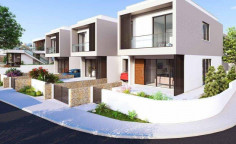 Large 3 bedrooms house with swimming pool for sale in Tombs of the Kings