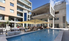 Lovely 3 bedroom apartment with swimming pool for sale in Universal