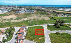 Residential 667 m2 for sale in Oroklini, Larnaca