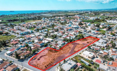 Residential 5631 m2 for sale in Oroklini, Larnaca