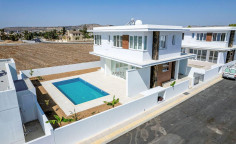 Detached villa in Dekelia, Larnaca 