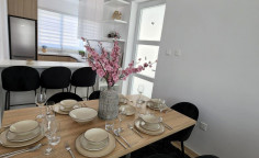 Spacious three bedroom house with swimming pool for sale in Peyia