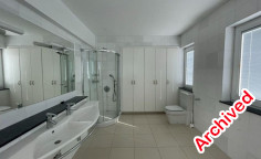Office for sale in Kamares