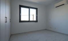4 bedroom furnished villa with swimming pool to rent in Livadia