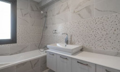 4 bedroom furnished villa with swimming pool to rent in Livadia