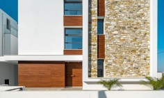 4 bedroom furnished villa with swimming pool to rent in Livadia