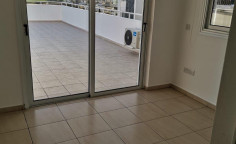 2 bedroom furnished apartment to rent in Kamares