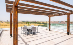 Luxury 4 bedroom furnished house to rent in Dromolaxia Luxury 4 bedroom furnished house to rent in Dromolaxia