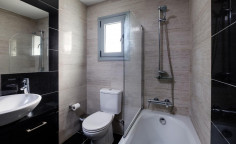 Luxury 3 bedroom furnished house with swimming pool to rent in Perivolia