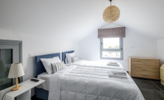 Luxury 3 bedroom furnished house with swimming pool to rent in Perivolia