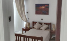 Lovely 2 bedroom furnished apartment to rent in Neapolis