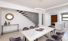 Lovely 4 bedroom furnished house with swimming pool to rent in Livadia