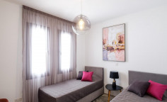 Lovely 4 bedroom furnished house with swimming pool to rent in Livadia