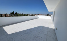 2 bedroom unfurnished apartment to rent in Livadia