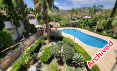4 bedroom unfurnished villa with swimming pool for sale in Pyrgos