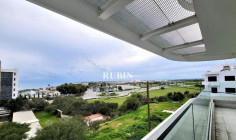 2 bedroom apartment in Makenzy 2 bedroom apartment in Makenzy