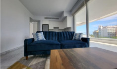 1 bedroom apartment with swimming pool to rent in Makenzy