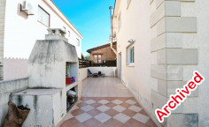 3 bedroom house to rent in Kamares