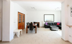 House in Kamares, Larnaca 