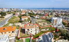 4 bedroom house with swimming pool for sale in Agia Fyla