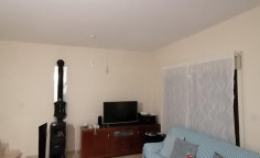Four bedroom linked detached house at Aradippou residential area, with title deeds 