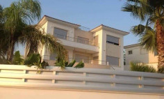 5 beds house with swimming pool for sale in Agios Tychonas