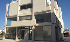 Commercial 1806 m2 for sale in Linopetra