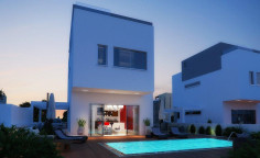 Large 4 bedrooms house with swimming pool for sale in Ayia Napa