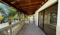 Luxury 4 bedrooms house with swimming pool for sale in Moni