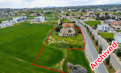 Residential 7428 m2 for sale in Lakatamia, Nicosia