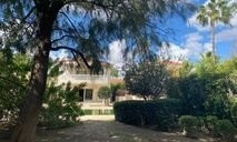 4 bedroom furnished villa with swimming pool to rent in Perivolia