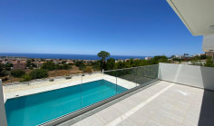 4 bedroom furnished house with swimming pool to rent in Peyia