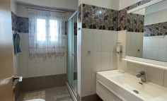 Spacious 2 bedrooms apartment to rent in Germasogeia Tourist Area