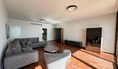 3 bedroom furnished apartment with swimming pool to rent in Amathus area