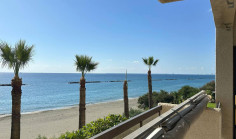 3 bedroom furnished apartment with swimming pool to rent in Amathus area