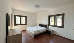 3 bedroom furnished apartment with swimming pool to rent in Amathus area