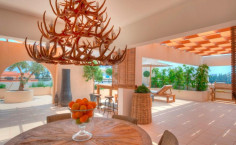 3 bedroom penthouse for sale in Mouttagiaka