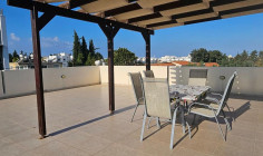 3 bedroom furnished penthouse with swimming pool for sale in Universal 3 bedroom furnished penthouse with swimming pool for sale in Universal