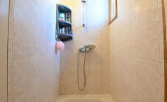 3 bedroom furnished house for sale in Verginas