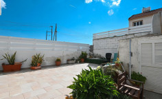 3 bedroom furnished house for sale in Verginas