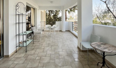 3 bedroom furnished apartment to rent in Lykabittos