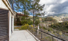 House (detached) in Pelendri, Limassol for sale 