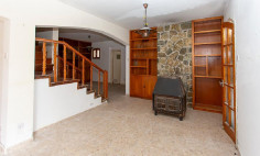 House (detached) in Pelendri, Limassol for sale 