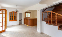 House (detached) in Pelendri, Limassol for sale 