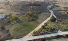 Field in Geri, Nicosia , Nicosia