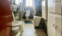 2 bedroom furnished house for sale in Agios Dometios