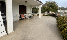 2 bedroom furnished house for sale in Agios Dometios