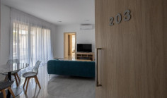 Large 2 bedroom apartment to rent in Agias Zonis